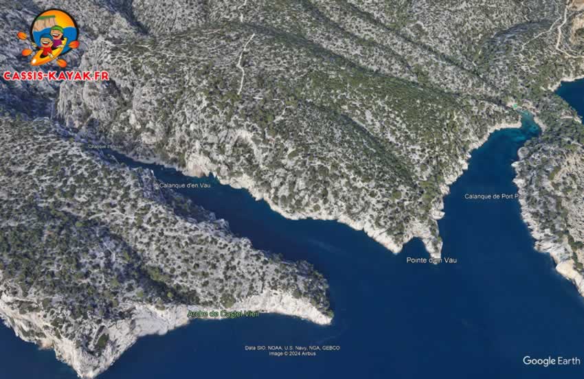 Visiter Cassis Calanque de En Vau en Kayak